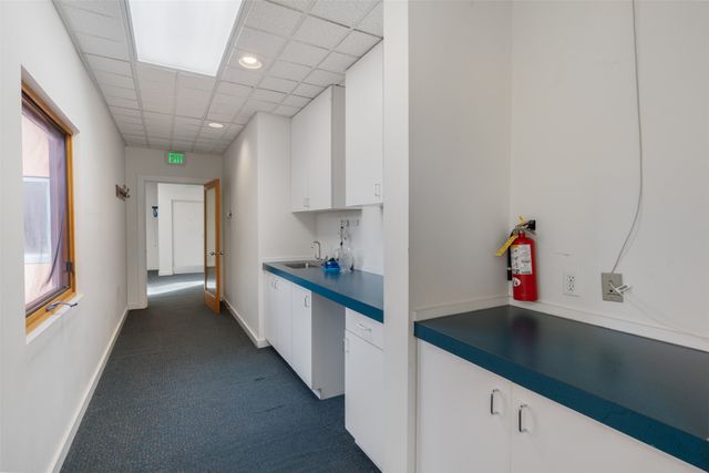 607 Cerrillos D-2, Santa Fe, NM 87505