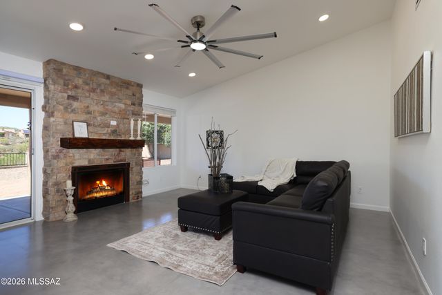 37064 S Rock Crest Drive, Tucson, AZ 85739