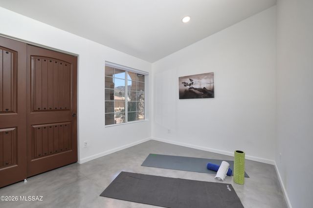 37064 S Rock Crest Drive, Tucson, AZ 85739