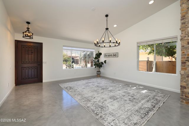 37064 S Rock Crest Drive, Tucson, AZ 85739