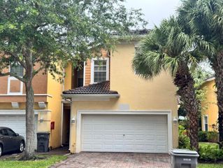 1010 Pipers Drive, West Palm Beach, FL 33415