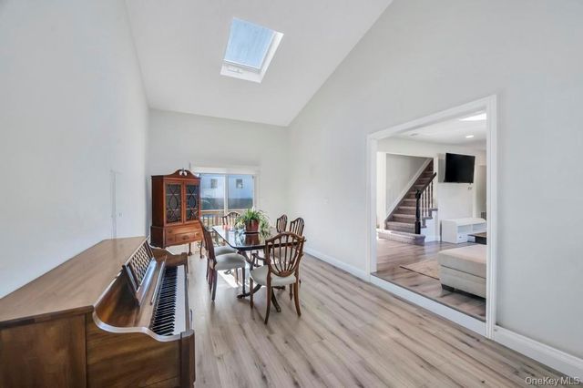 10 Continental Drive, Port Jefferson Station, NY 11776