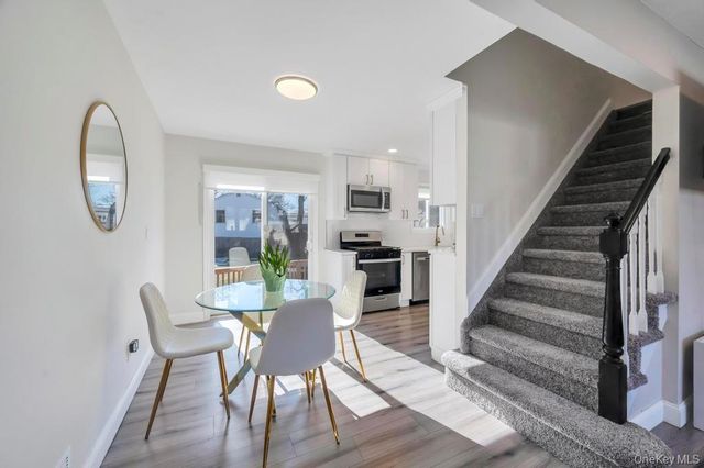 10 Continental Drive, Port Jefferson Station, NY 11776