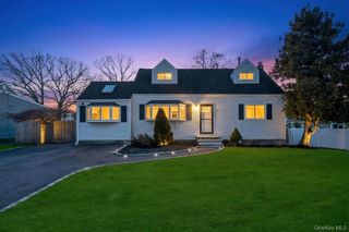 10 Continental Drive, Port Jefferson Station, NY 11776