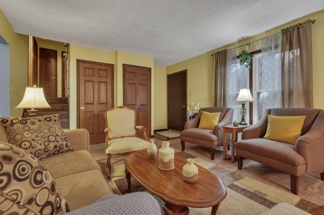 10210 Frasure Helber Road, Logan, OH 43138