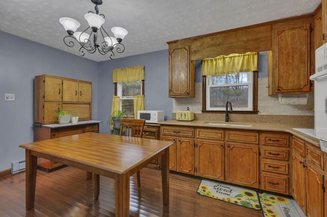 10210 Frasure Helber Road, Logan, OH 43138