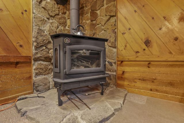 10210 Frasure Helber Road, Logan, OH 43138