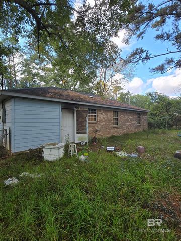 1820 N Cedar Street, Foley, AL 36535