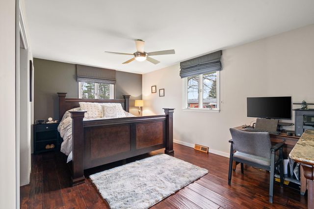 9468 Hilltop Drive, St. John, IN 46373