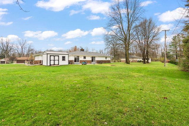 9468 Hilltop Drive, St. John, IN 46373