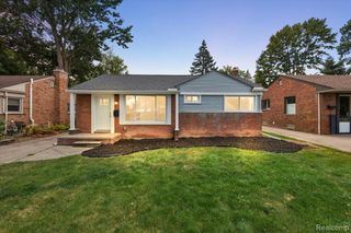 2038 Detroit Street, Dearborn, MI 48124