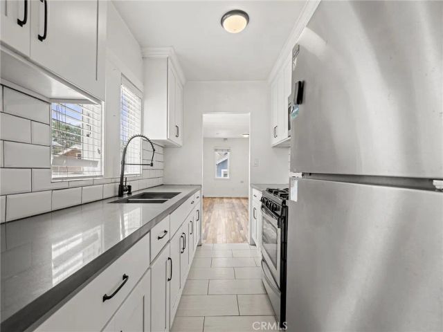 757-759 N Loma Vista Drive, Long Beach, CA 90813