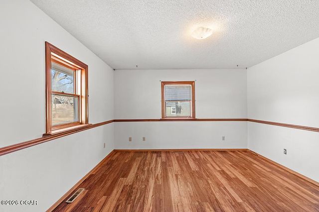 1925 E 46th Street, Joplin, MO 64804