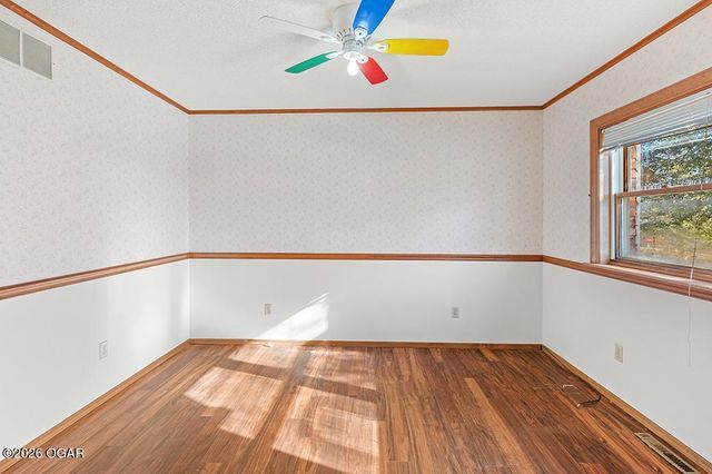 1925 E 46th Street, Joplin, MO 64804