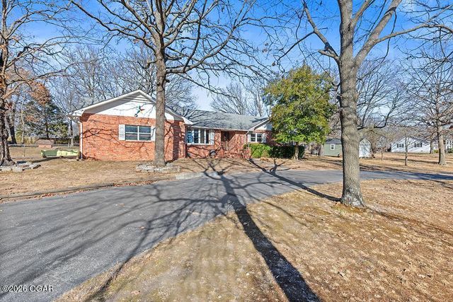 1925 E 46th Street, Joplin, MO 64804