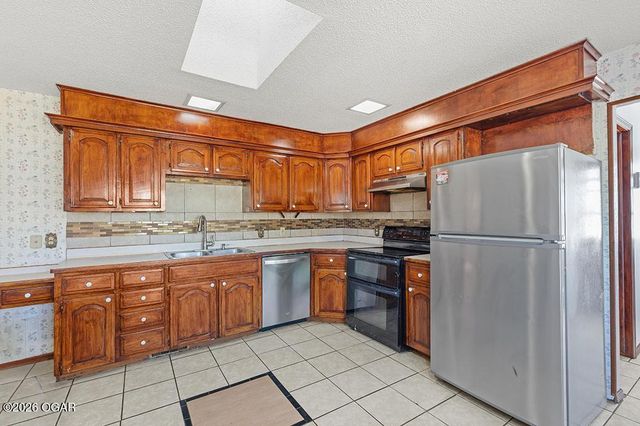 1925 E 46th Street, Joplin, MO 64804