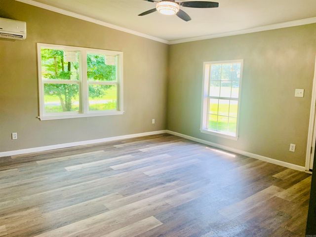 10402 Woodman Street, Mabelvale, AR 72103