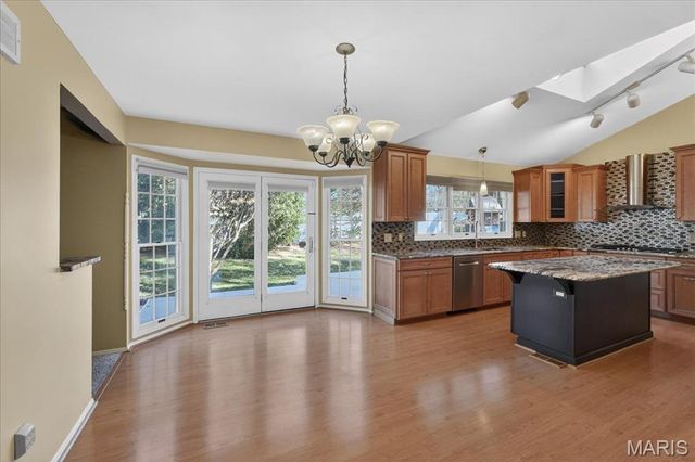 2316 Coventry Farm Court, Chesterfield, MO 63017