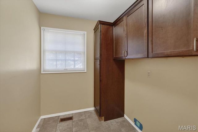 2316 Coventry Farm Court, Chesterfield, MO 63017