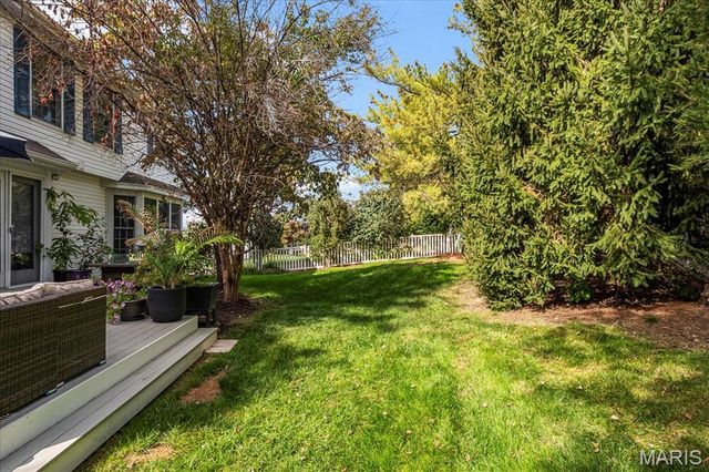 2316 Coventry Farm Court, Chesterfield, MO 63017