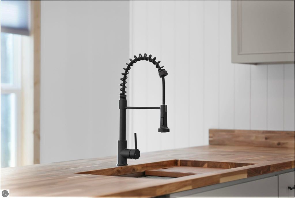 Image 15 of property listing at 17432 Jennifer Drive, Wellston, MI 49689