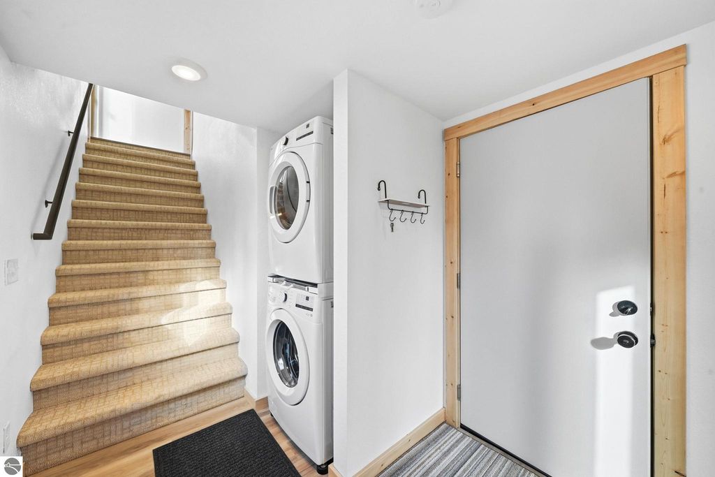 Image 26 of property listing at 17432 Jennifer Drive, Wellston, MI 49689