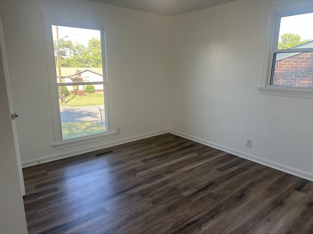 3337 Olsen Ln, Nashville, TN 37218