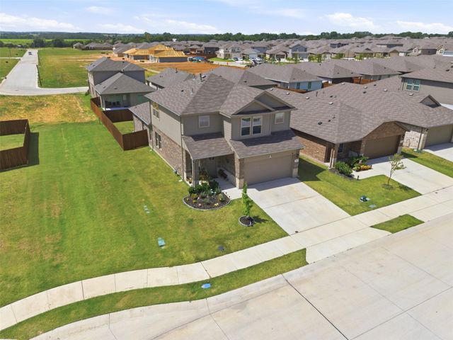 224 Running River Drive, Boyd, TX 76023