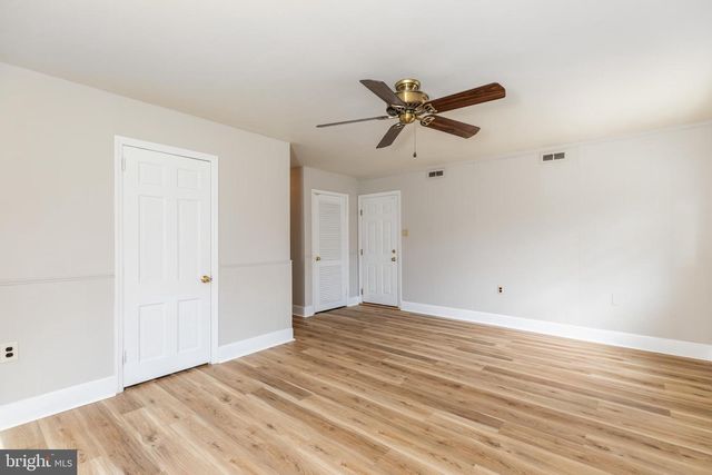 17 FERNCLIFF RD, Newark, DE 19711