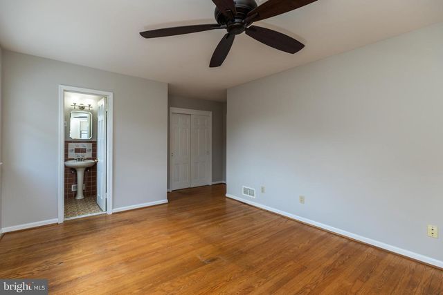 17 FERNCLIFF RD, Newark, DE 19711