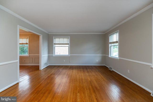 17 FERNCLIFF RD, Newark, DE 19711