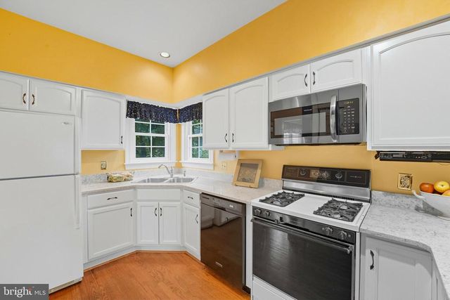 400 GREENS CT, Culpeper, VA 22701