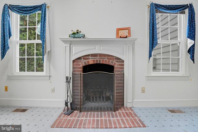400 GREENS CT, Culpeper, VA 22701