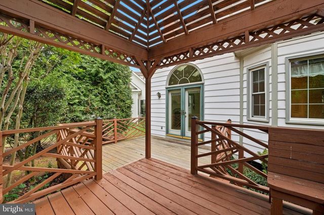 400 GREENS CT, Culpeper, VA 22701