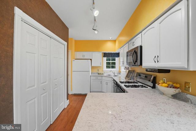 400 GREENS CT, Culpeper, VA 22701