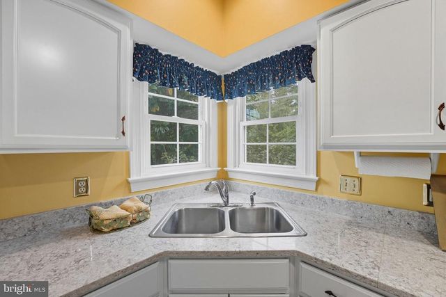 400 GREENS CT, Culpeper, VA 22701