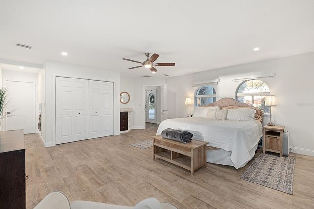 5584 N OCEAN SHORE BOULEVARD, Palm Coast, FL 32137