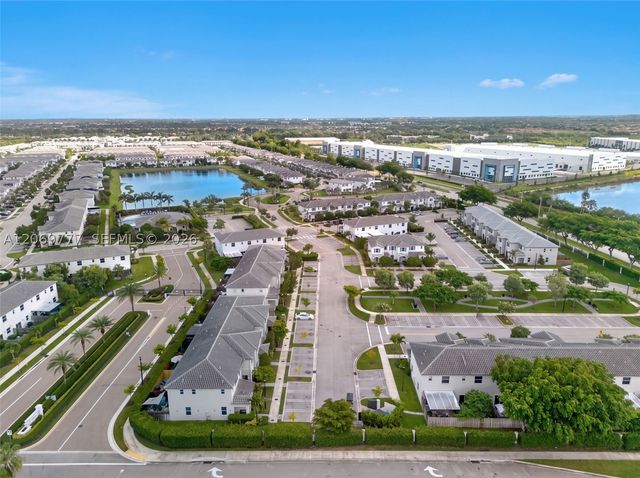 1586 SE 27th Ter 1586, Homestead, FL 33035