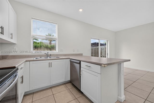 1586 SE 27th Ter 1586, Homestead, FL 33035