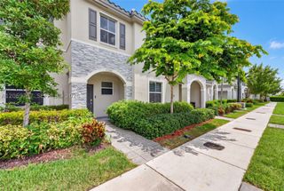 1586 SE 27th Ter 1586, Homestead, FL 33035