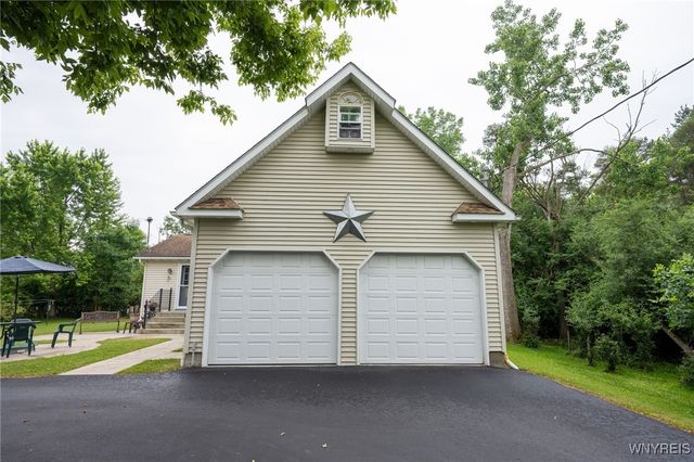 1363 Losson Road, Cheektowaga, NY 14043