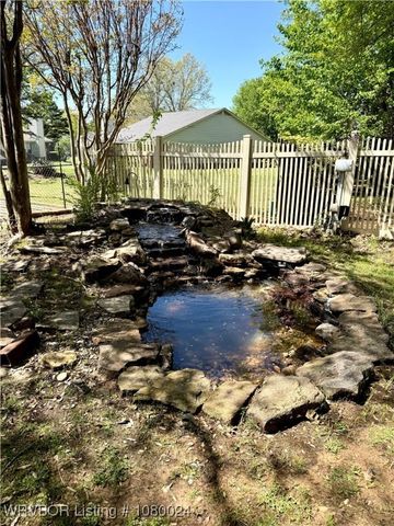 9704 Apple Gate Drive, Fort Smith, AR 72903