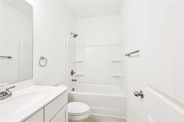 58 Laurel Cove Drive, Hoschton, GA 30548