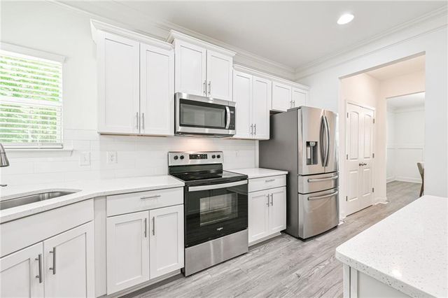 58 Laurel Cove Drive, Hoschton, GA 30548