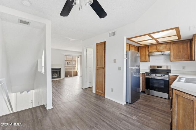 225 N POMEROY -- 6, Mesa, AZ 85201