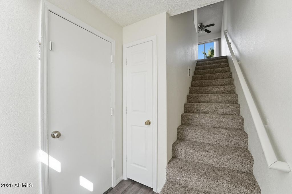 225 N POMEROY -- 6, Mesa, AZ 85201 — photo 2