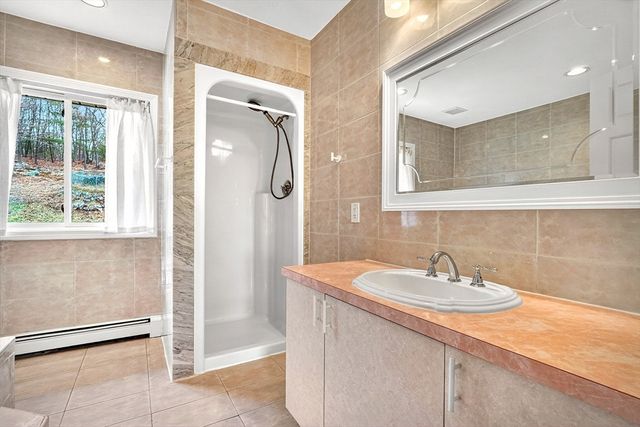 12 Parkway Dr, Saugus, MA 01906