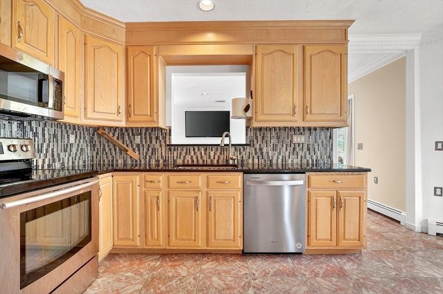 12 Parkway Dr, Saugus, MA 01906