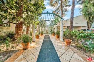 20134 Leadwell Street 133, Winnetka, CA 91306