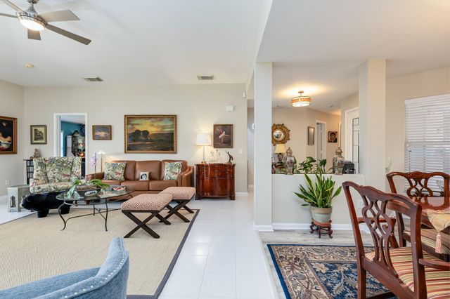 14196 Cisne Circle, Fort Pierce, FL 34951